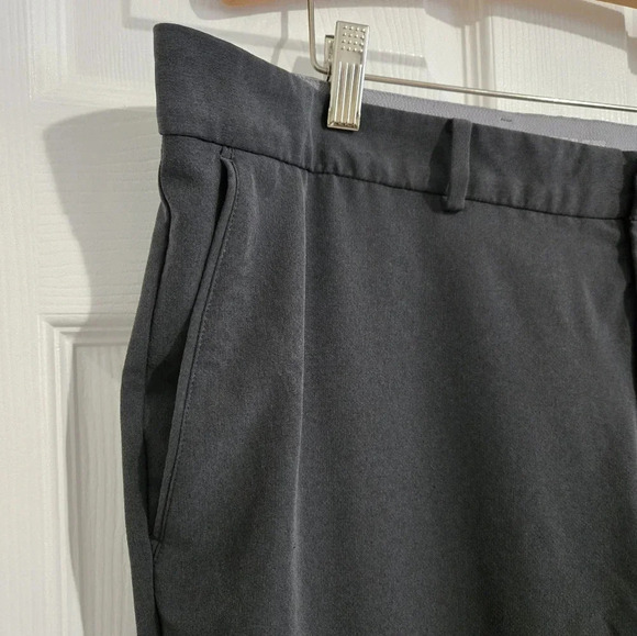 Nike Golf Pants Dry Fit Men's Size 40x32 Gray Lightweight Athleisure - Picture 5 of 11